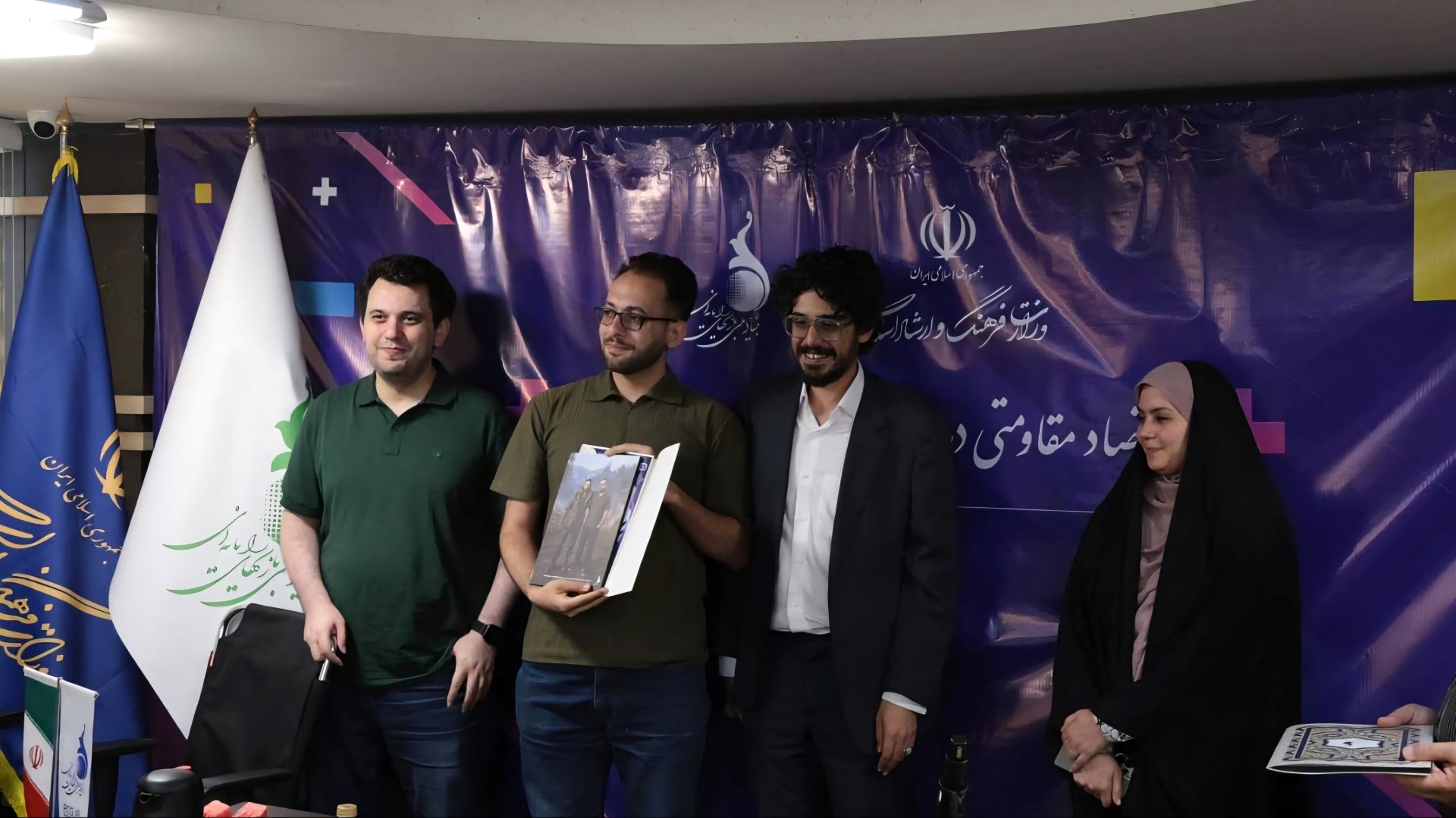 نشست صمیمی بنیاد ملی بازی‌ها با رسانه‌ها بررسی چالش‌ها و گسترش تعاملات صنعت بازی