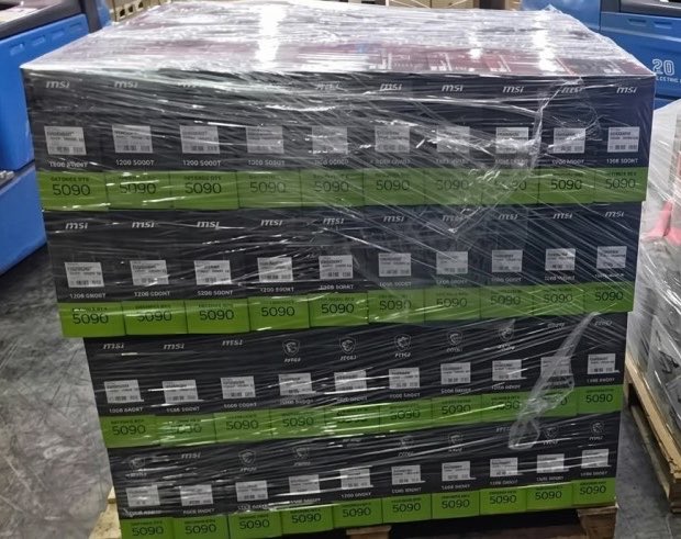 خبرتاز: انبوه خرید RTX 5090 توسط شرکت‌های هوش مصنوعی